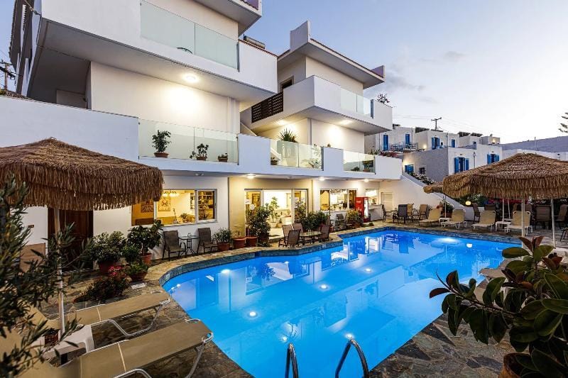 Kasteli Studios & Apartments Hotel in Panormos in Rethymno