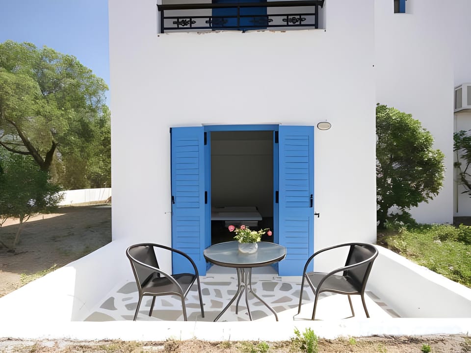 Sunny Beach Studios Hotel in Naxos