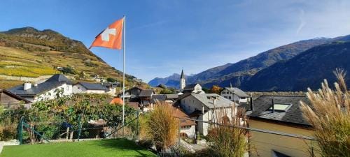 Guesthouse Petit Pre Hotel in Canton of Valais