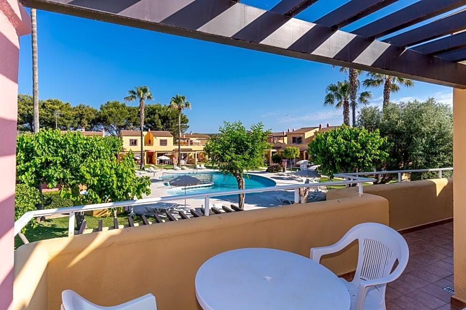 Apartamentos Ses Anneres Hotel in Cala en Blanes