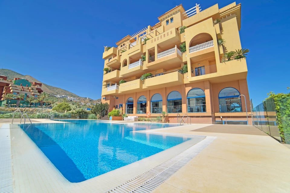 Casamaia Apartments Hotel in Benalmadena