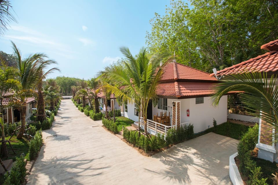 Lux Family Villas Krabi Ao Nang Resort in Krabi Changwat