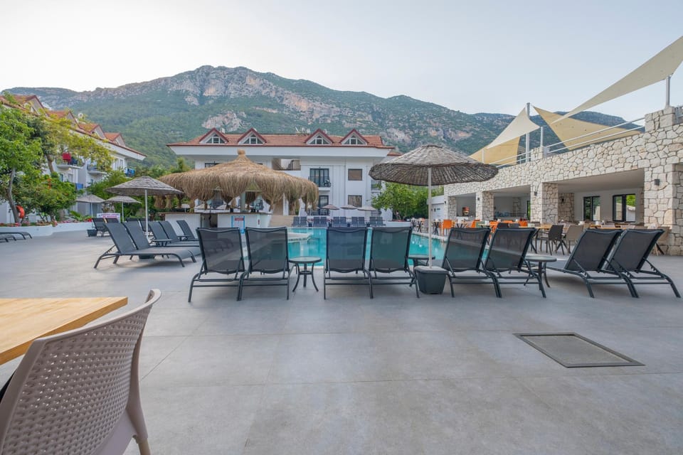 Akdeniz Beach Hotel Hotel in Ölüdeniz
