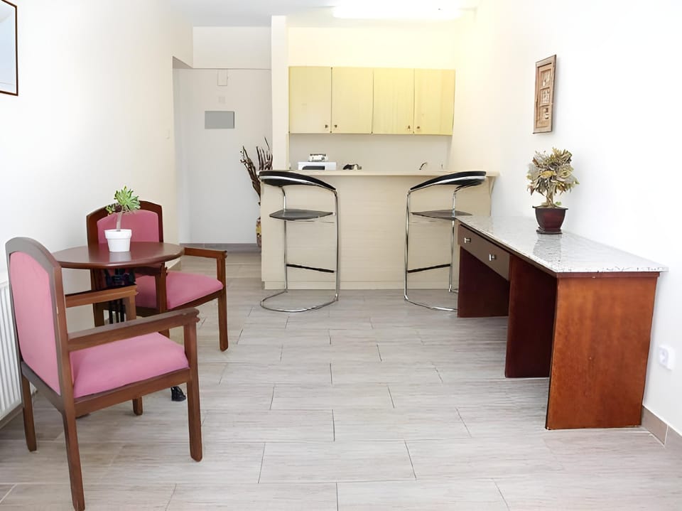 Antonis G. Hotel Apartments Hotel in Oroklini