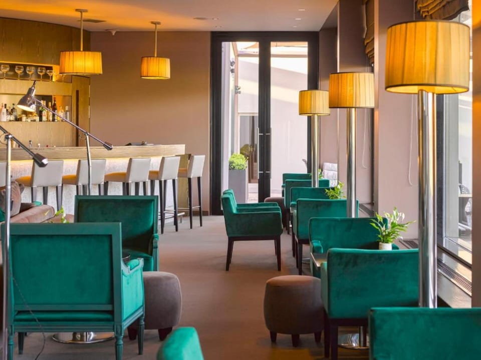 Cidnay Santo Tirso - Charming Hotel & Executive Center Hotel in Porto District