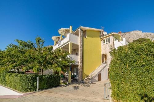 Apartments Emil Hotel in Split-Dalmatia County