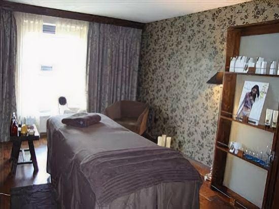 The Twelve Hotel Hotel in County Galway