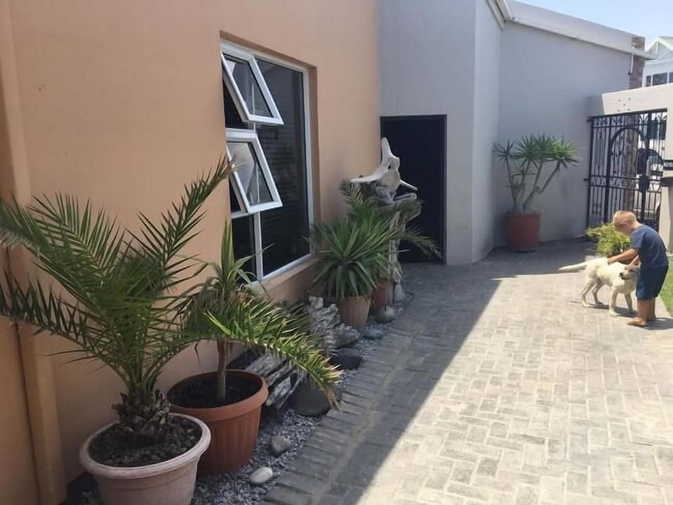 Meransha Self Catering CC Hotel in Namibia