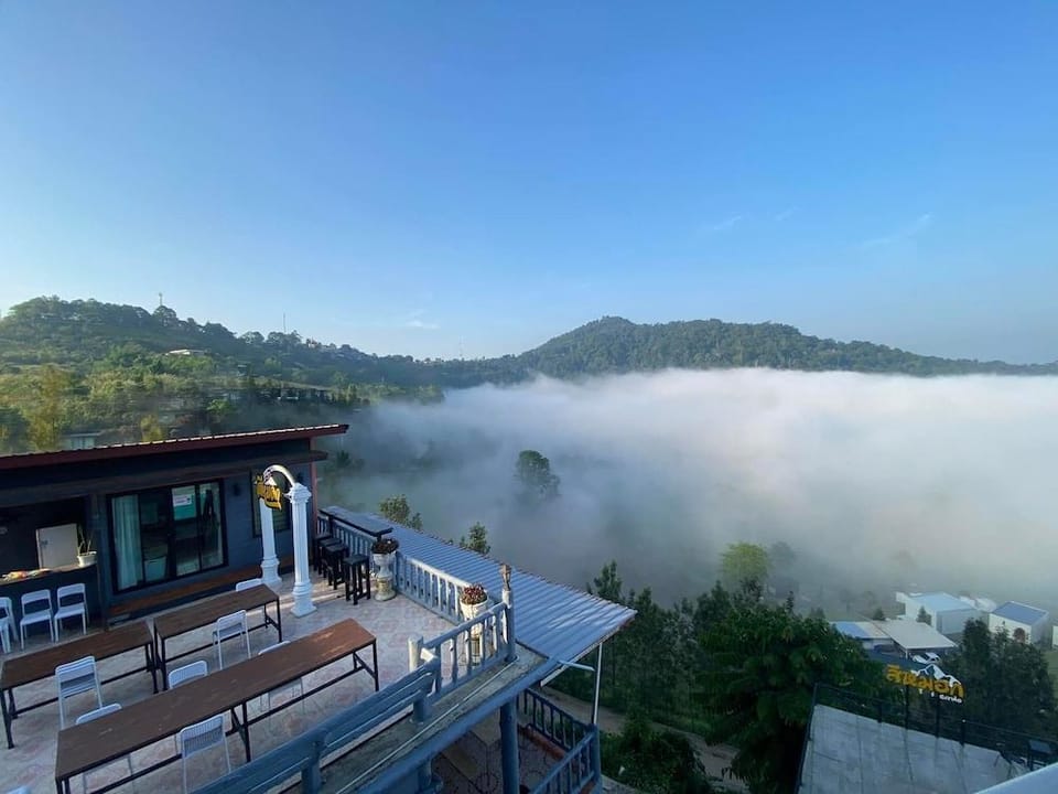 Seemok Resort Hotel in Laos