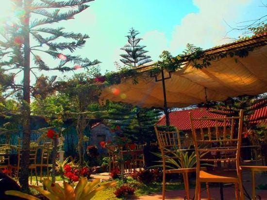 Casa de Carlo Hotel in Tagaytay