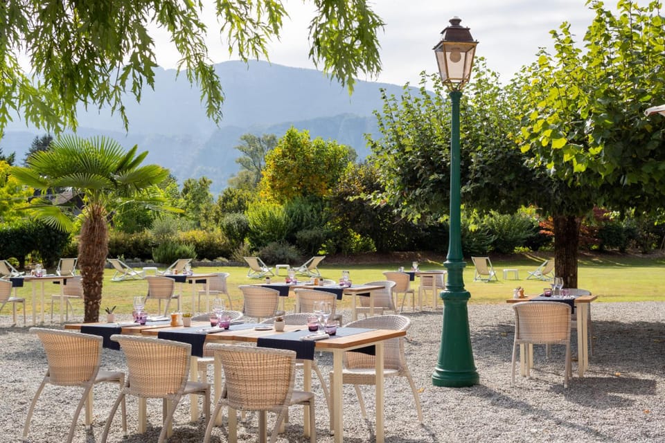 Hotel Les Grillons Hotel in Talloires