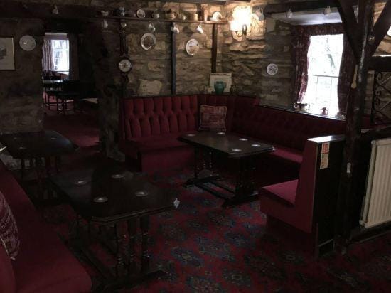 Trewern Arms Hotel Hotel in Wales
