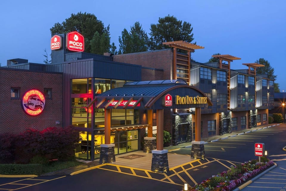 Poco Inn and Suites Hotel & Conference Centre Hotel in Port Coquitlam