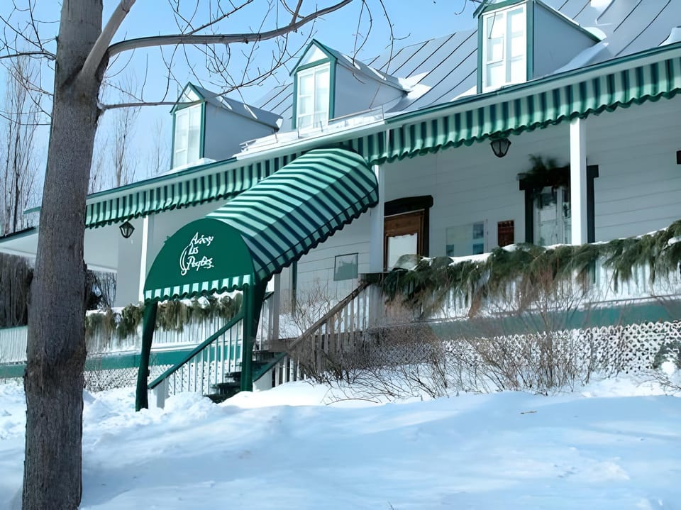 Auberge des Nuages Hotel in La Malbaie