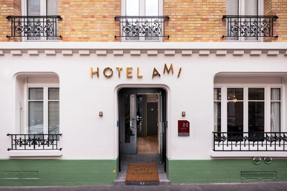 HOTEL AMI Hotel in Paris