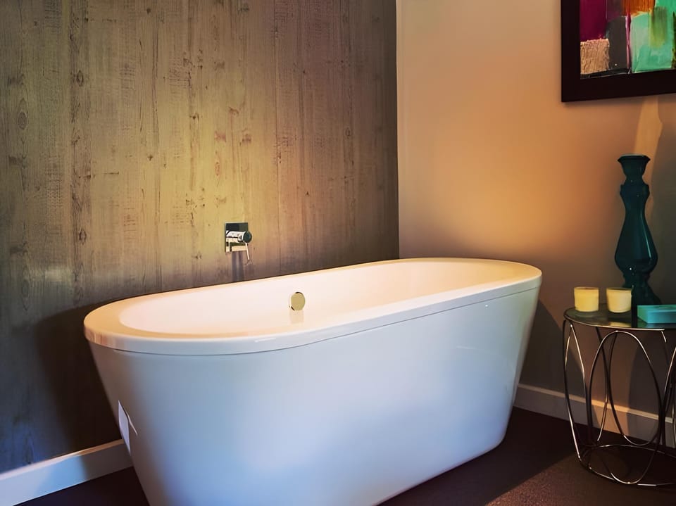 The Swan, Streatley, Berkshire Hotel in South Oxfordshire District