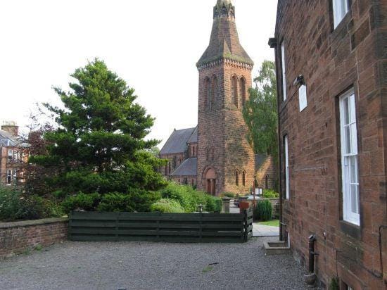 Dumfries Villa Hotel in Dumfries