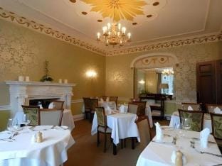 Donington Manor Hotel Hotel in South Derbyshire District