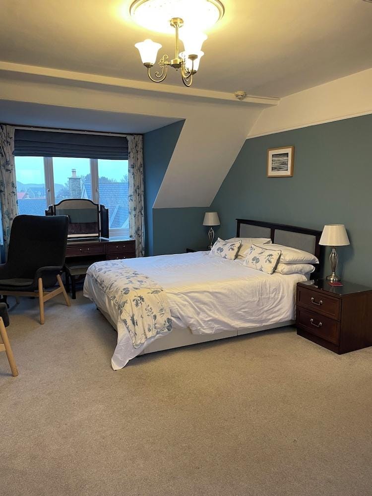 Hillcrest House Bed & Breakfast Hotel in Bamburgh