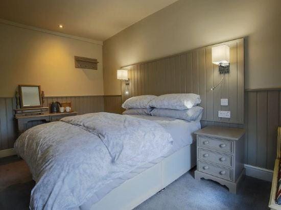 Bull Hotel Hotel in Abergele