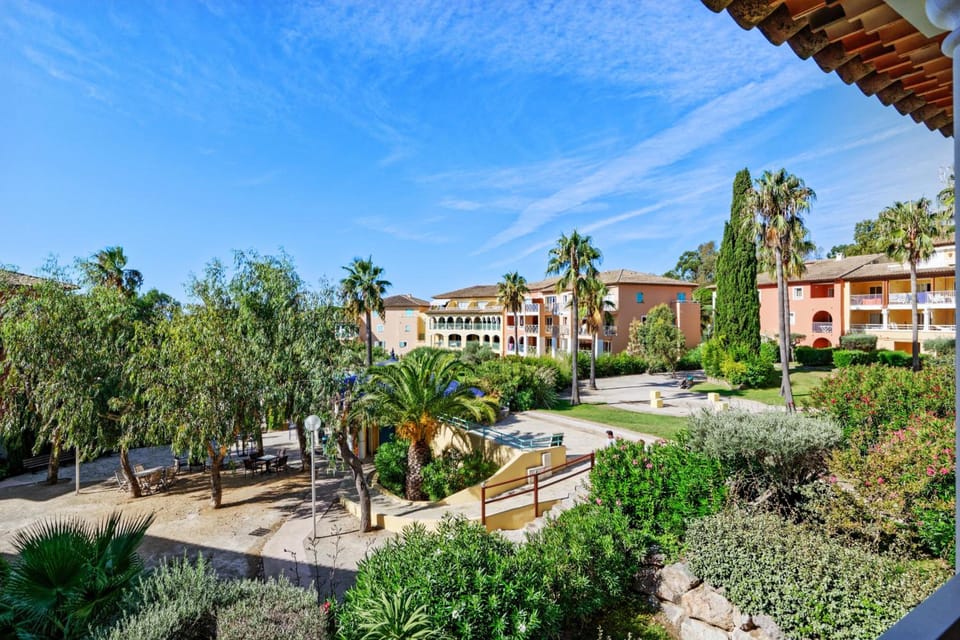 Pierre & Vacances Residence Les Rivages des Issambres Apartment hotel in Roquebrune-sur-Argens