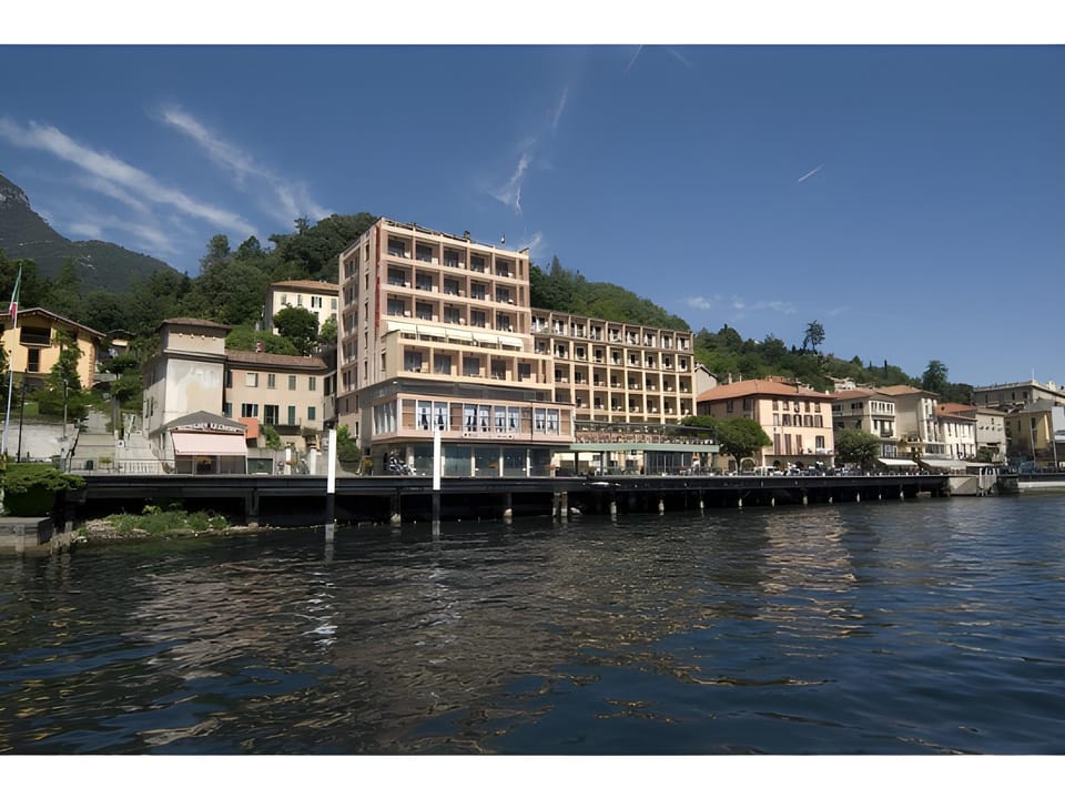 Hotel Bazzoni Hotel in Tremezzo