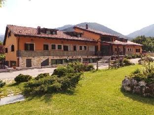 Hotel Cocon Garden Hotel in Pescasseroli