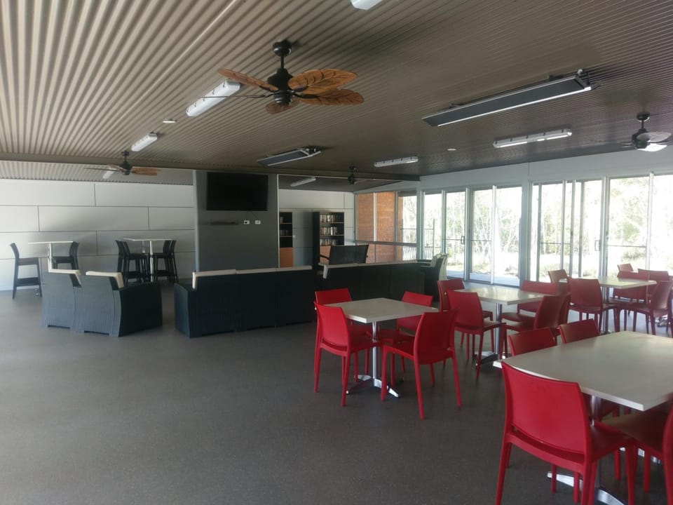 Shared lounge/TV area