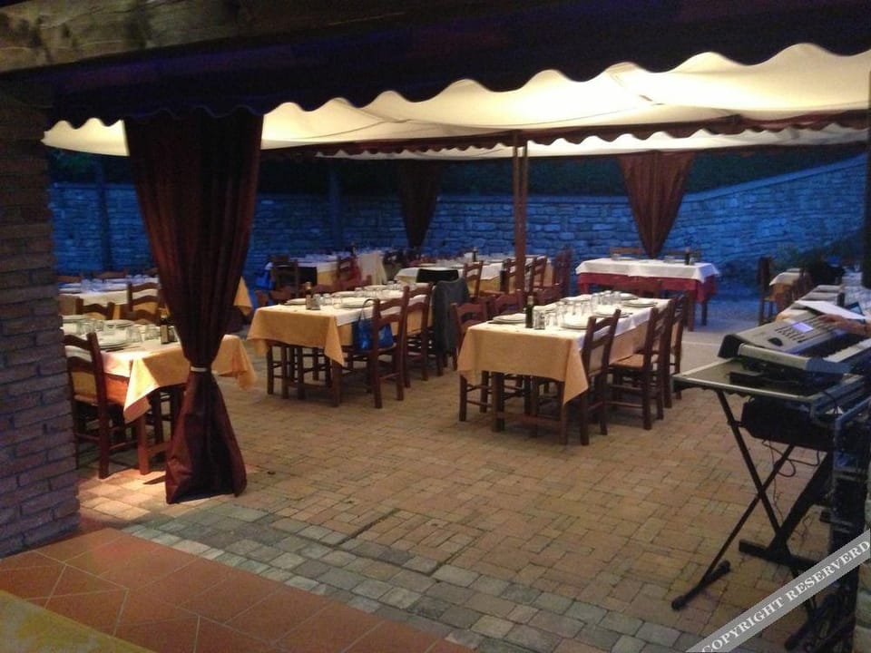 Agriturismo Corte Dei Mori Hotel in Emilia-Romagna