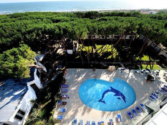 Giulivo Hotel & Village Hotel in Baia Domizia