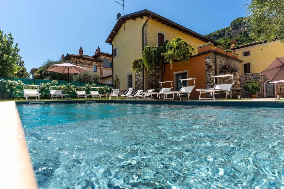 Antica Dimora Corte Impero Hotel in Lake Garda