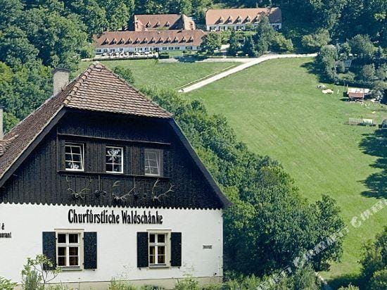 Churfuerstliche Waldschaenke Hotel in Dresden