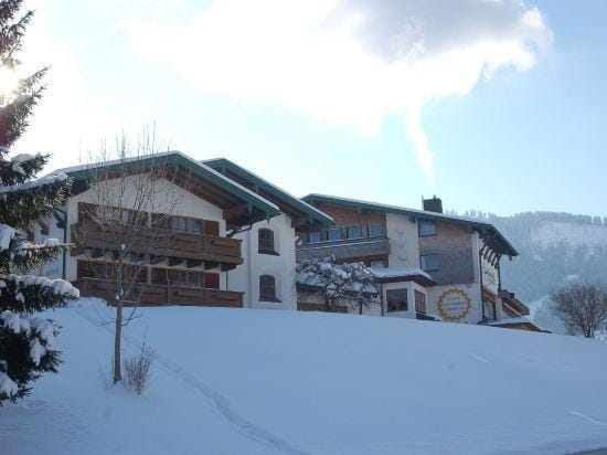 Landhotel Maiergschwendt Hotel in Ruhpolding