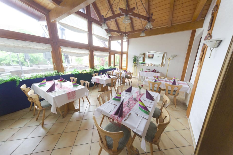 Gasthaus Engemann Bei Matt Hotel in North Rhine-Westphalia