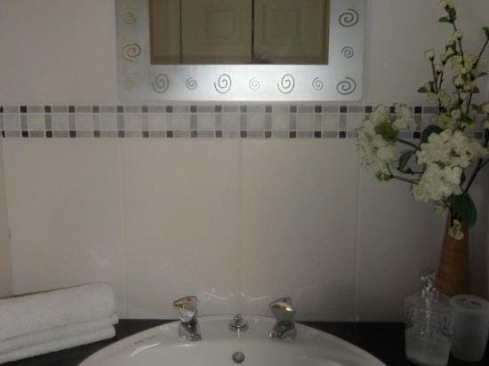 Elmswood Guest House Hotel in North Shields