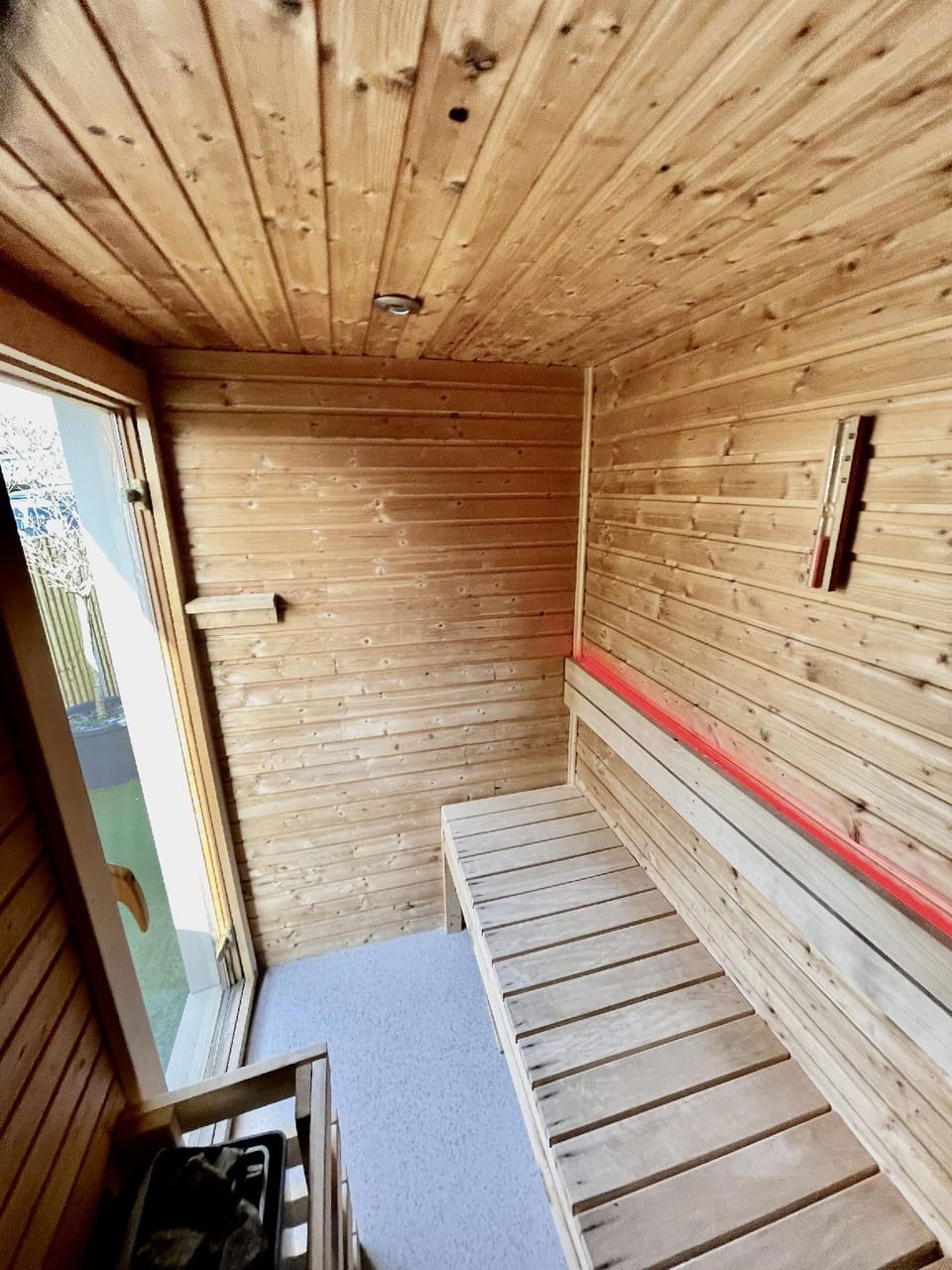 Four Corners Holiday Home Hot Tub & Sauna Hotel in Ferndown
