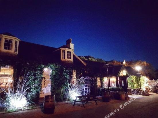 The Cock and Bull Hotel in Scotland
