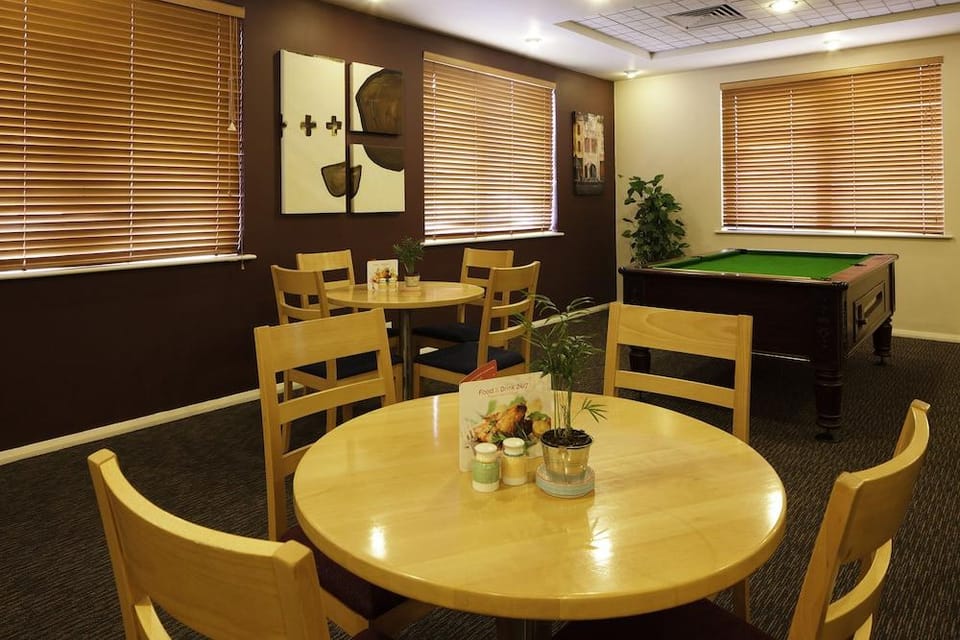 Garner Hotel CHESTERFIELD NORTH by IHG Hotel in North East Derbyshire District