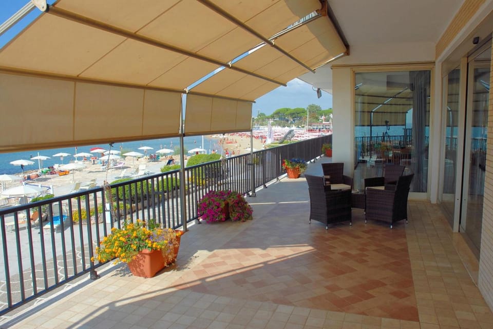 Grand Hotel l'Approdo Hotel in Terracina