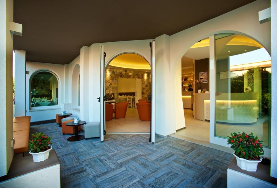 Hotel Biancaneve Wellness Hotel in Marotta