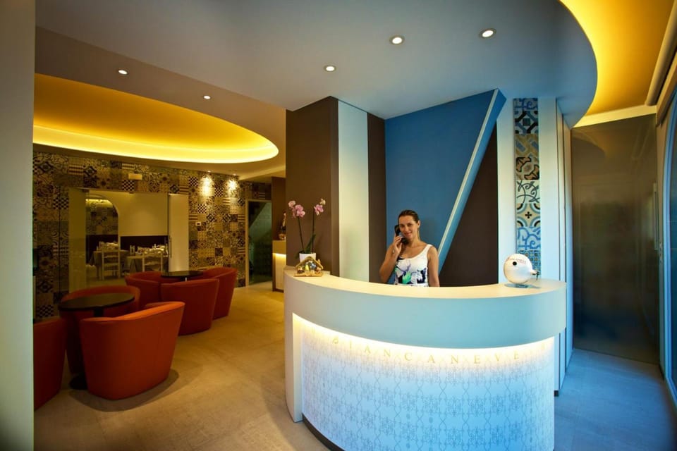Hotel Biancaneve Wellness Hotel in Marotta