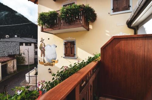 Albergo Alla Costa Hotel in Ledro