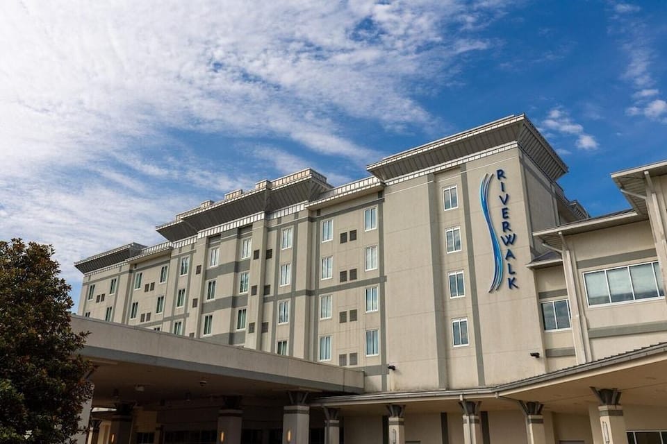 Riverwalk Casino Hotel Hotel in Vicksburg