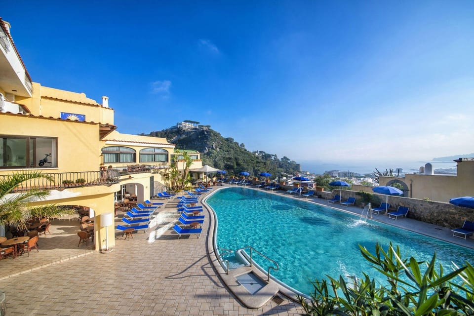Hotel San Lorenzo Thermal Spa Hotel in Lacco Ameno