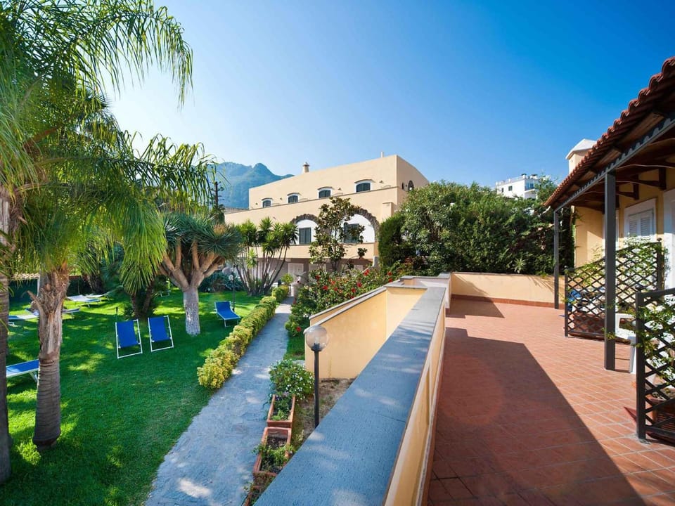 Hotel Villa Svizzera Terme Hotel in Lacco Ameno