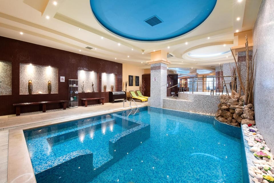 Alexandros Palace Resort in Halkidiki