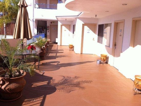 The Surfbreak Hotel Hotel in San Clemente