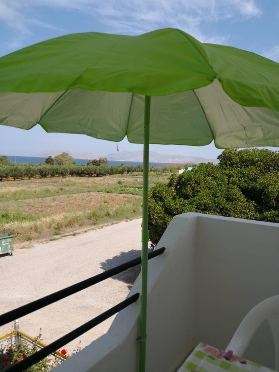 Yiannis Apartments Hotel in Mastihari