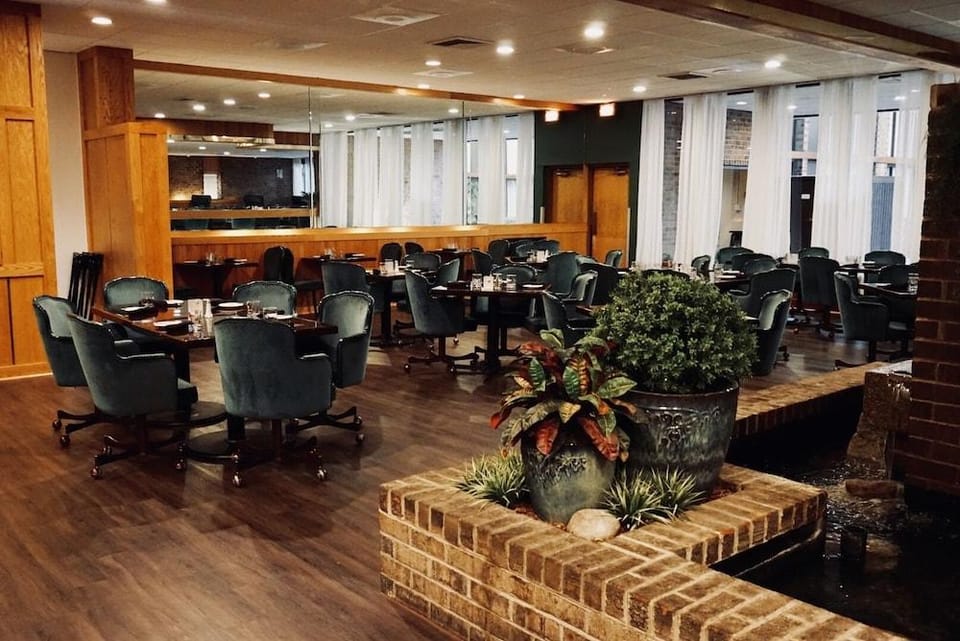 Altoona Grand Hotel Hotel in Allegheny River