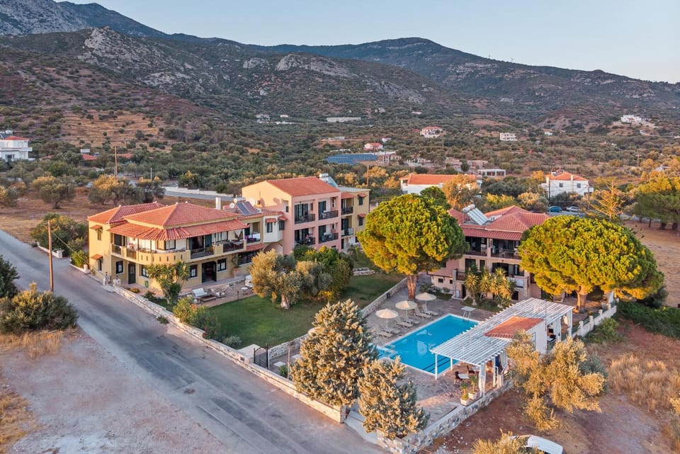 Hotel Ledra Apartment hotel in Samos, Greece